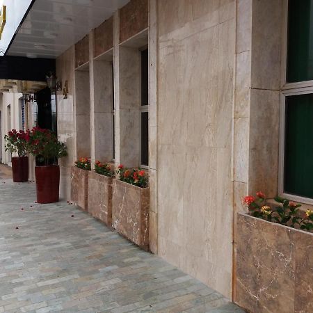 Hotel Vila Real Araçatuba Εξωτερικό φωτογραφία
