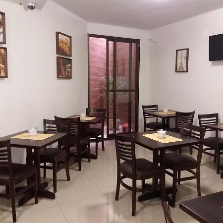 Hotel Vila Real Araçatuba Εξωτερικό φωτογραφία