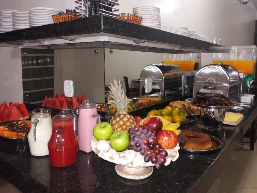 Hotel Vila Real Araçatuba Εξωτερικό φωτογραφία